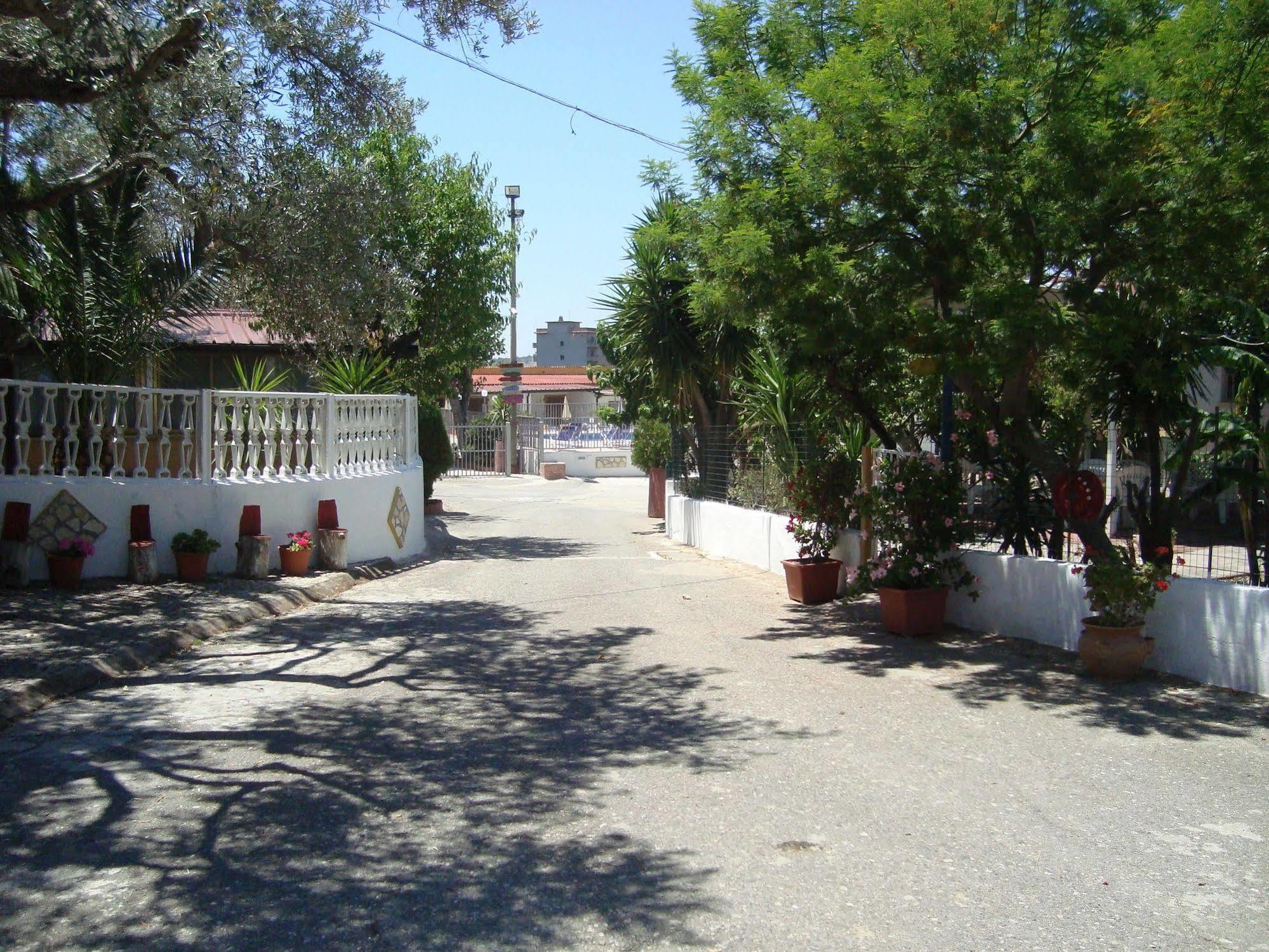 Hotel La Pietra Bianca Marina di Gioiosa Ionica Exterior foto